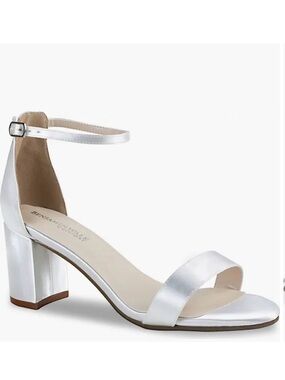 5/$30 Benjamin Walk Champagne Off-White Satin Ankle-Strap Heel New! 5 1/2